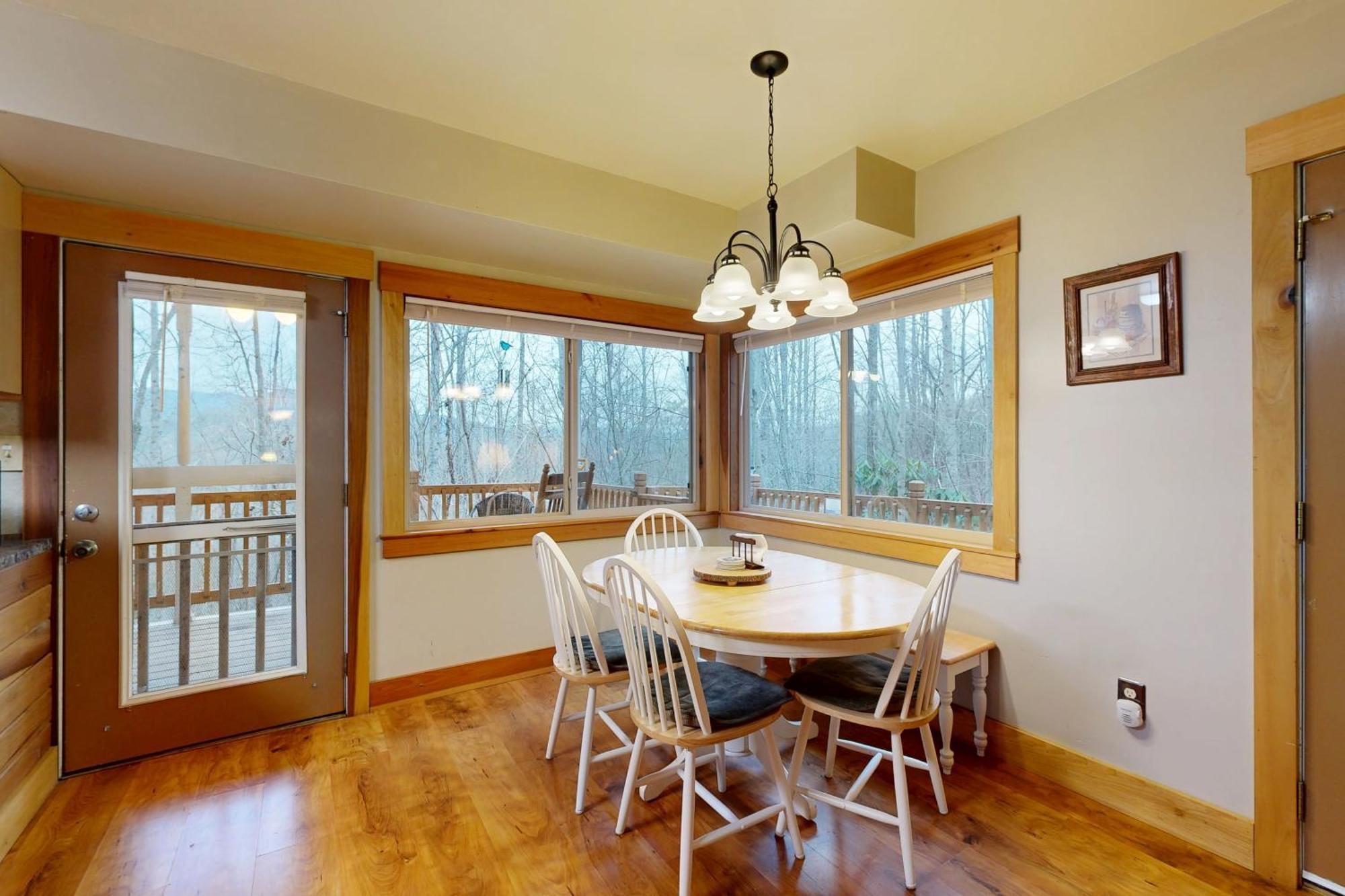 2 Bed 2 Bath Vacation Home In Whittier V Eksteriør bilde