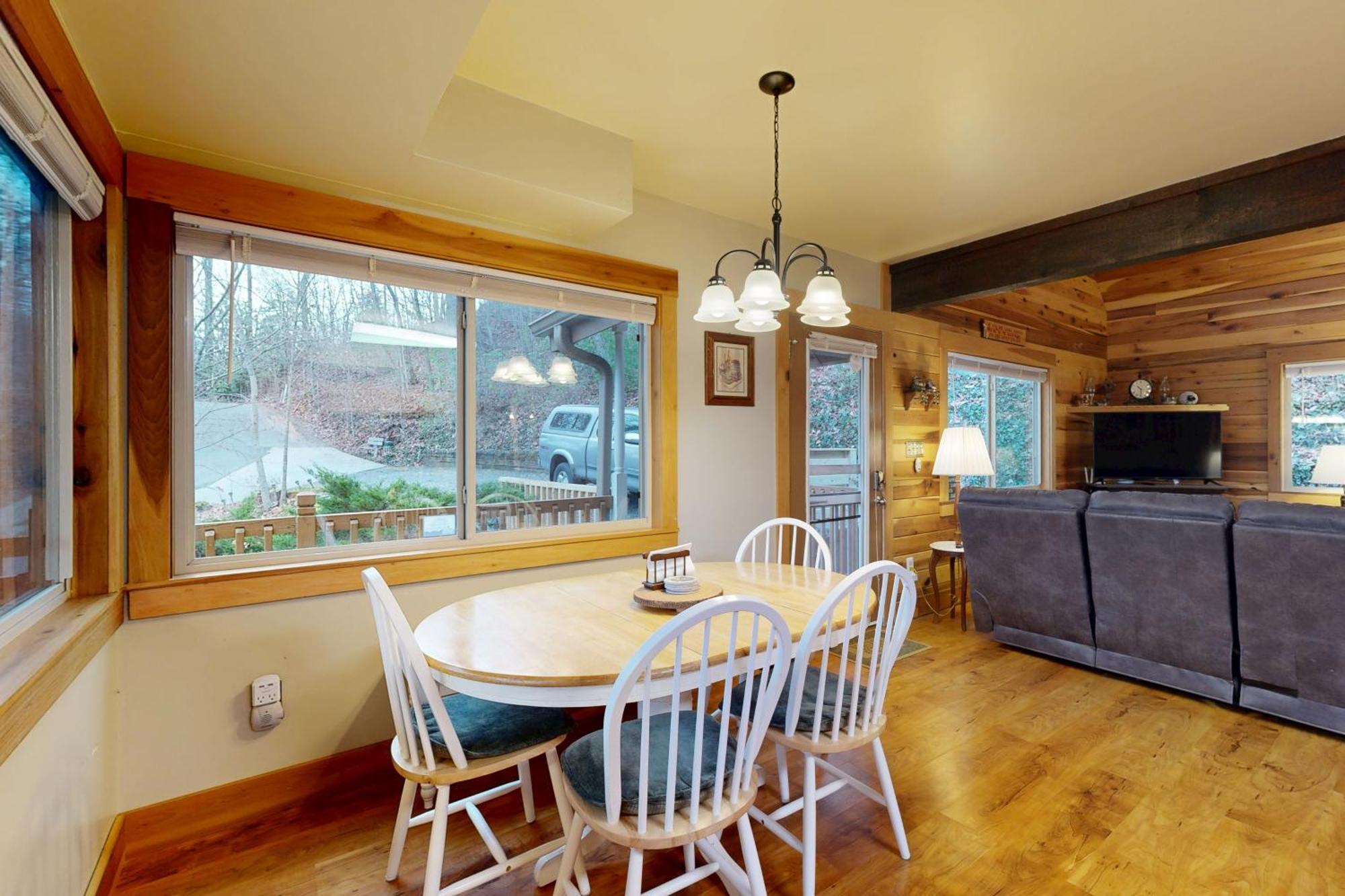 2 Bed 2 Bath Vacation Home In Whittier V Eksteriør bilde